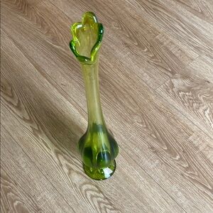 Elegant Green Viking Six Petal Swung Glass Art Vase